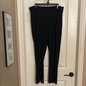 NWT Honeylove 2x Classic Black Straight Leg Pants